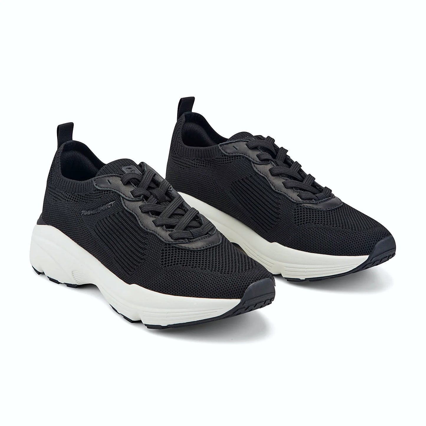 Women's Delfina Lace-up Casual Sneakers
